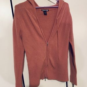 Dusty rose light sweater